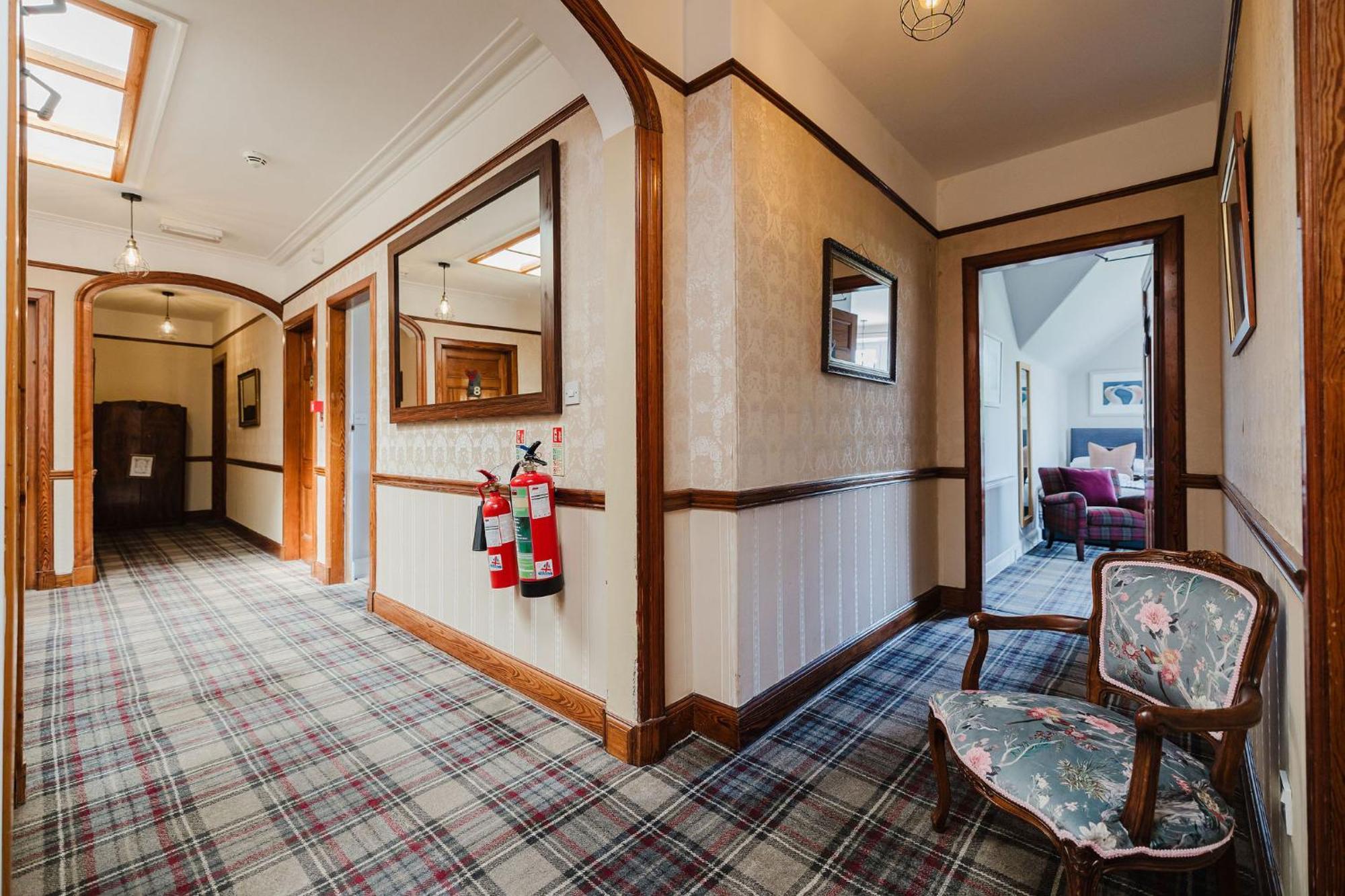 Whitebridge Hotel Exterior photo