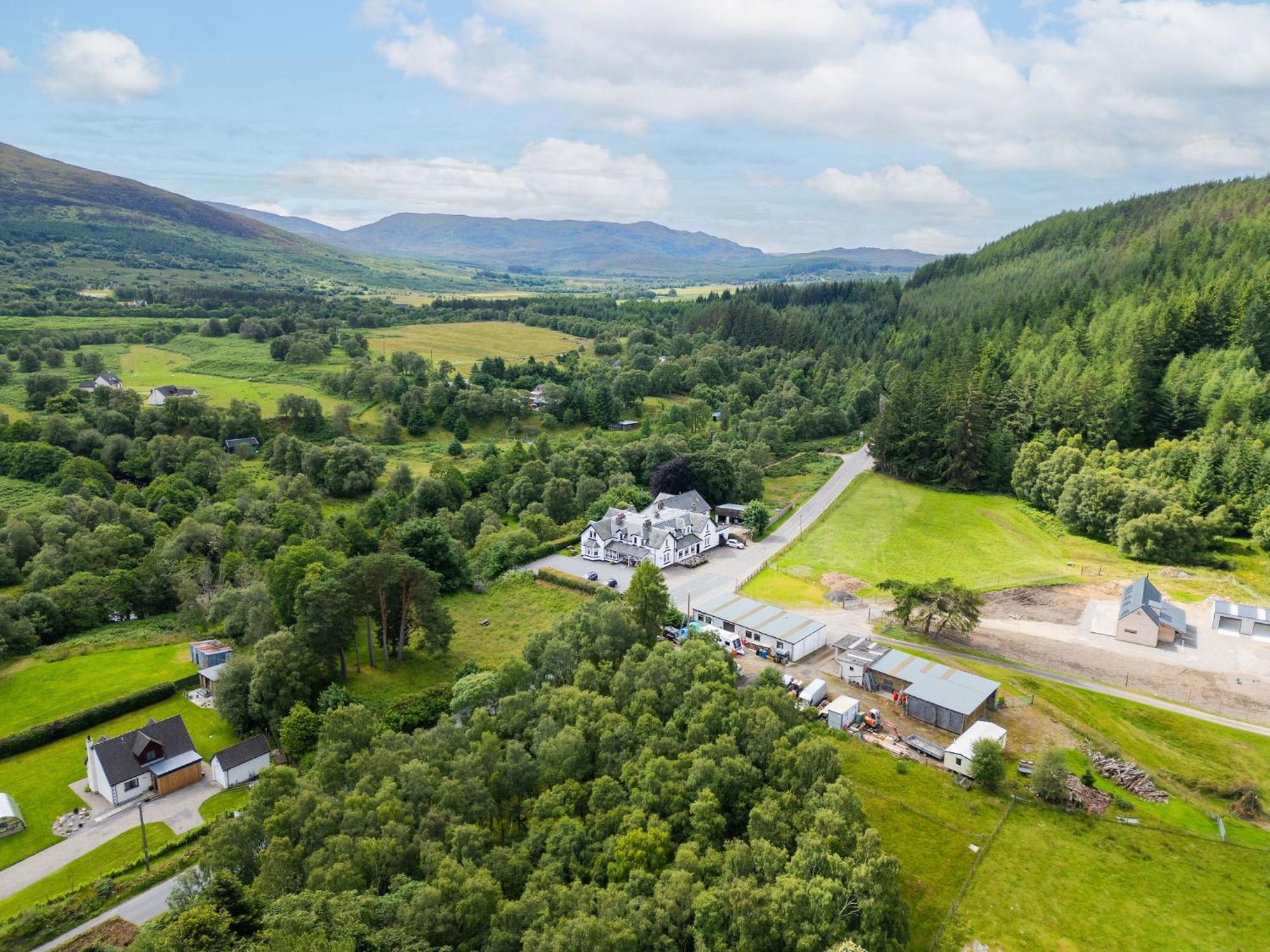 Whitebridge Hotel Exterior photo